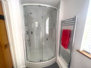 Photo 32- click for photo gallery